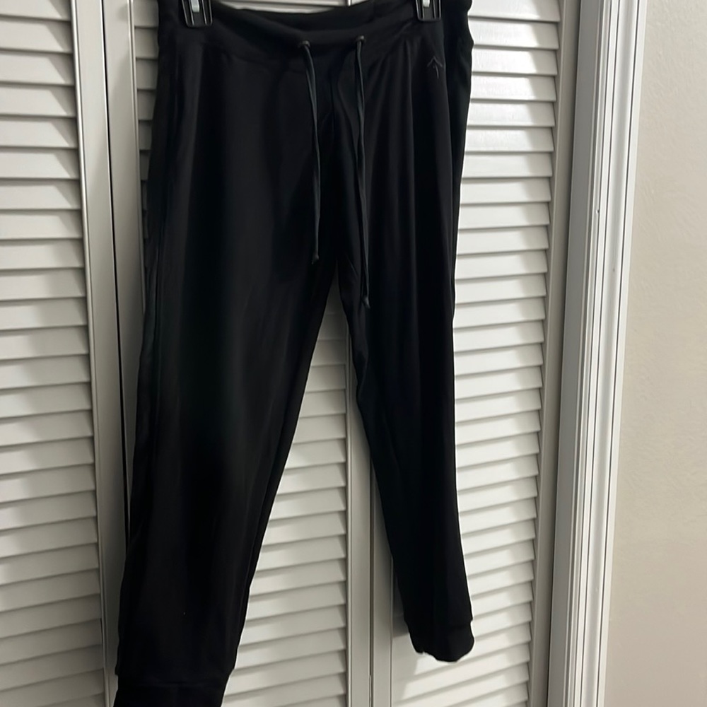 Green apple pants
